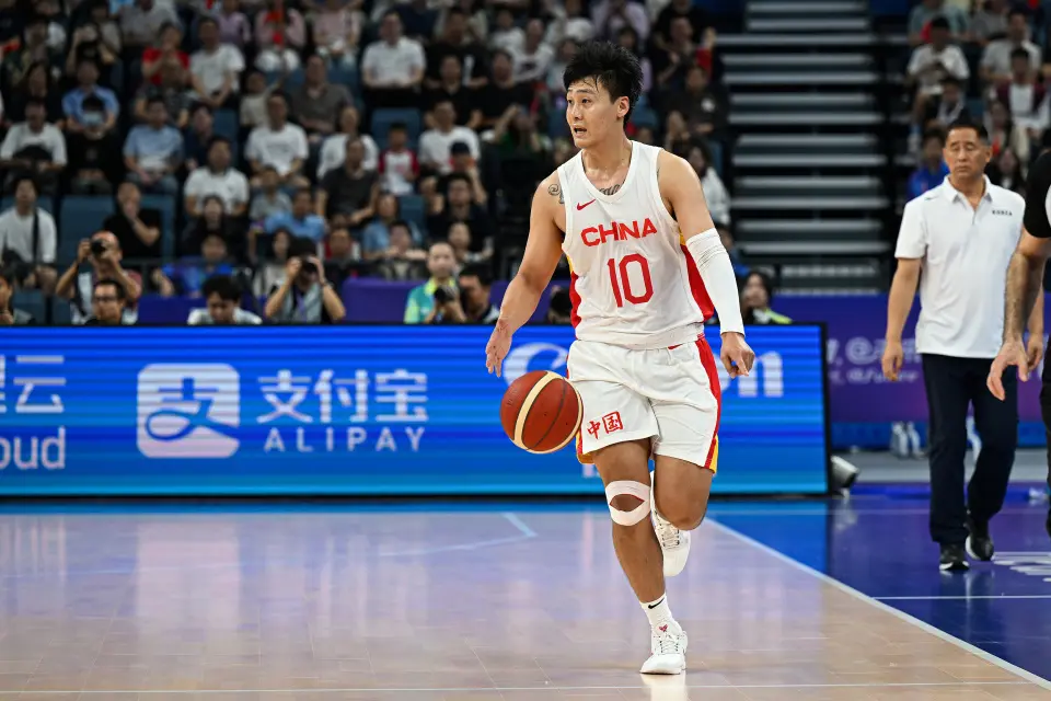 而小将王俊
