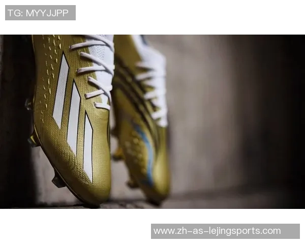 梅西与阿迪达斯再度携手推出全新联名足球鞋，打造赛场性能与时尚并存的完美之选